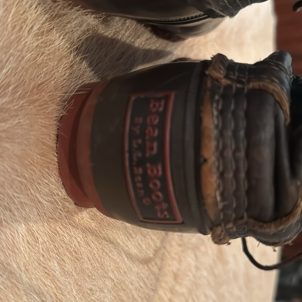 Women’s LL Bean Brown Lace-Up Waterproof Duck Boots - Picture 9 of 10